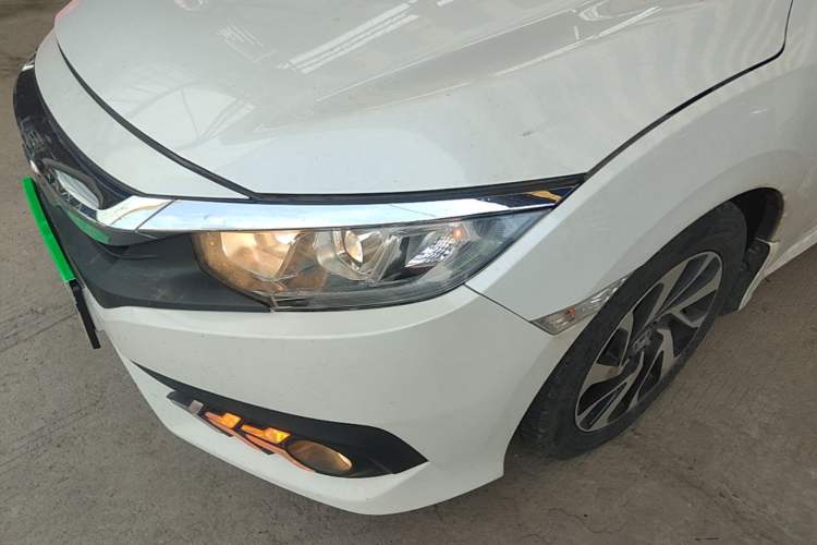 Used Honda Civic 2016 220TURBO CVT Luxury Edition Left Front Headlight