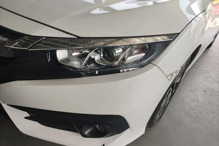 Used Honda Civic 2016 220TURBO CVT Luxury Edition Left Front Headlight