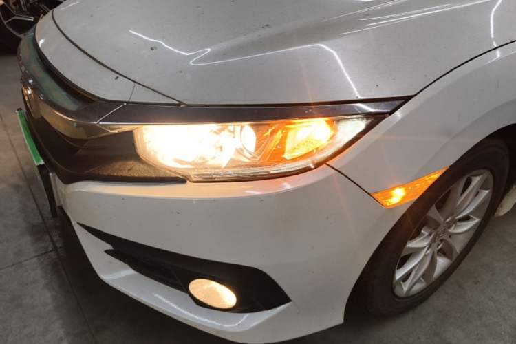 Used Honda Civic 2016 180TURBO CVT Comfort Version Left Front Headlight