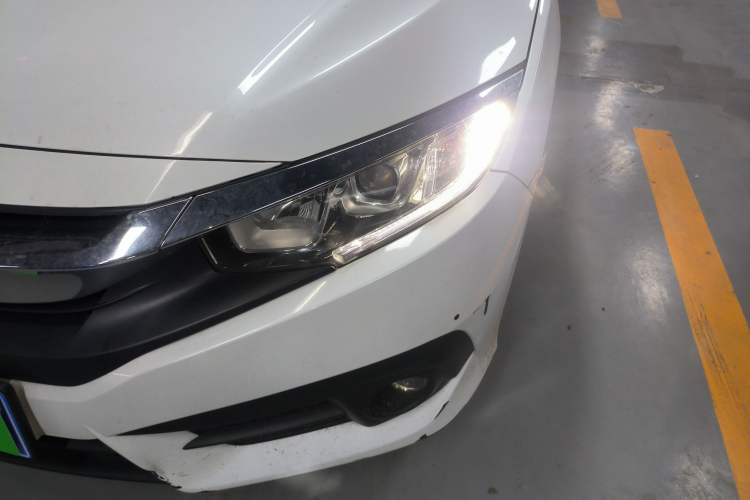 Used Honda Civic 2016 220TURBO Manual Luxury Edition Left Front Headlight