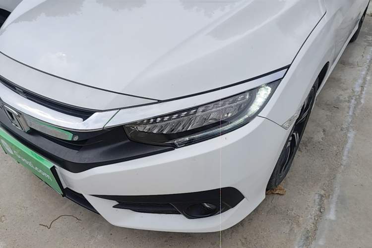 Used Honda Civic 2016 220TURBO CVT Prestige Edition Left Front Headlight
