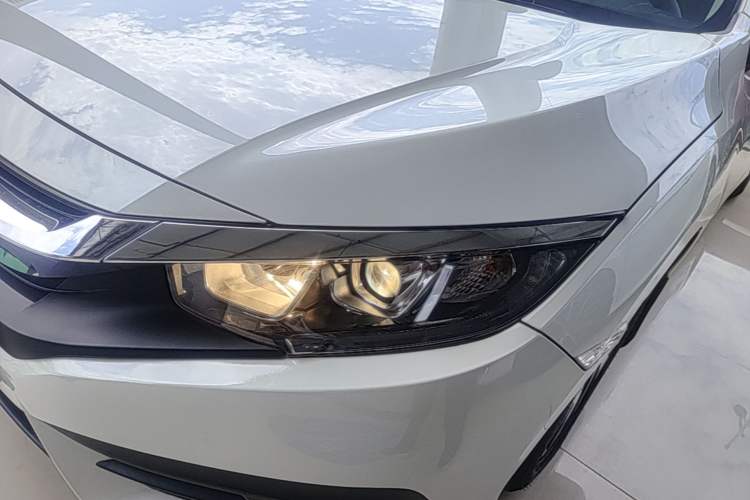 Used Honda Civic 2016 220TURBO CVT Luxury Edition Left Front Headlight