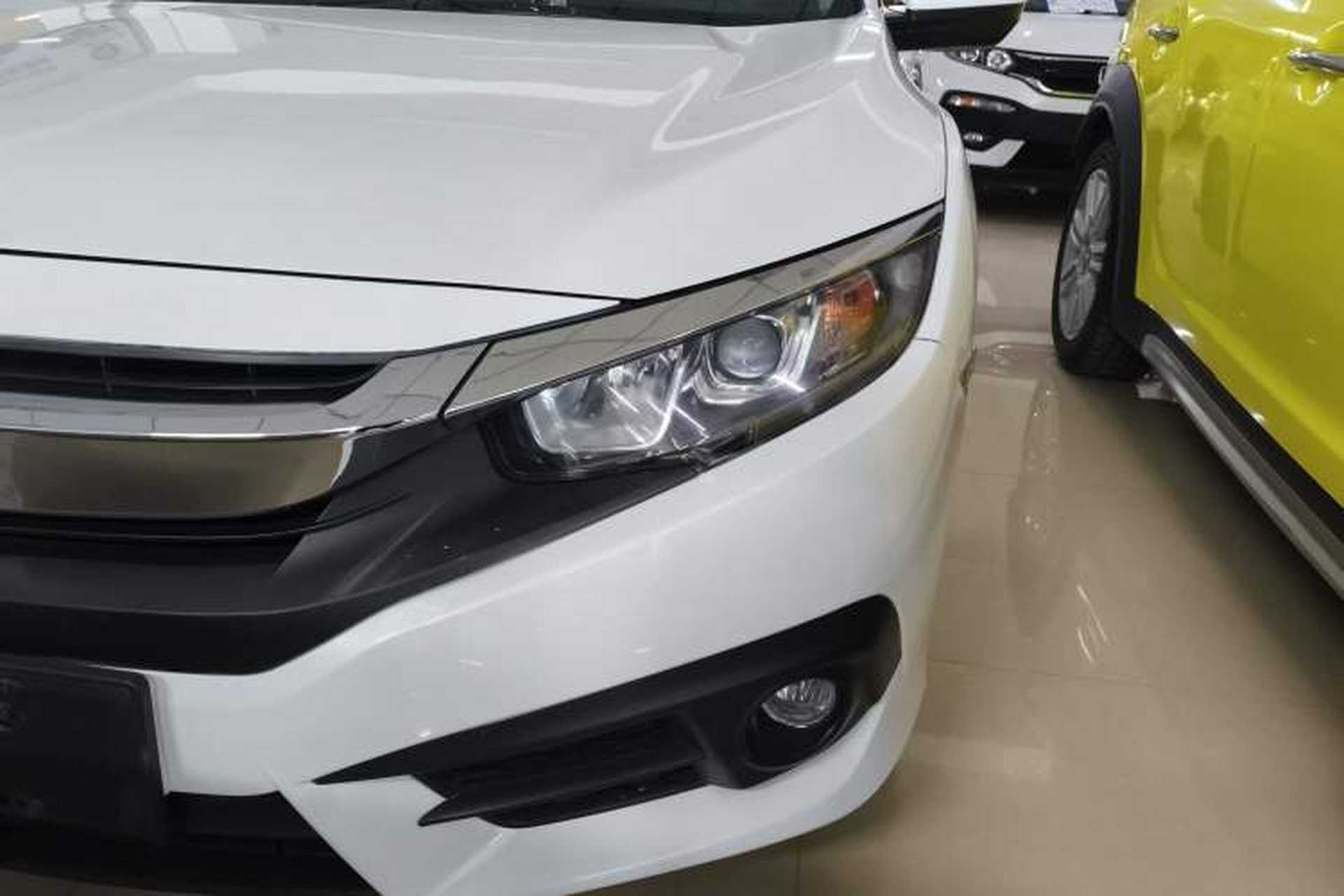 Used Honda Civic 2016 220TURBO CVT Luxury Edition Left Front Headlight