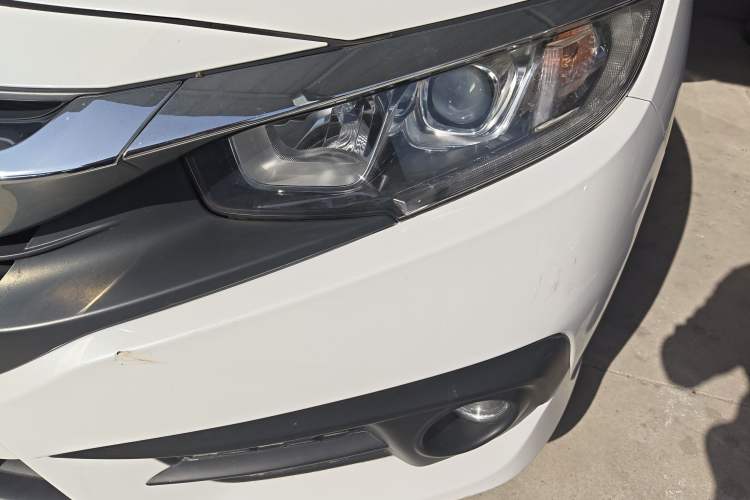 Used Honda Civic 2016 220TURBO CVT Luxury Edition Left Front Headlight