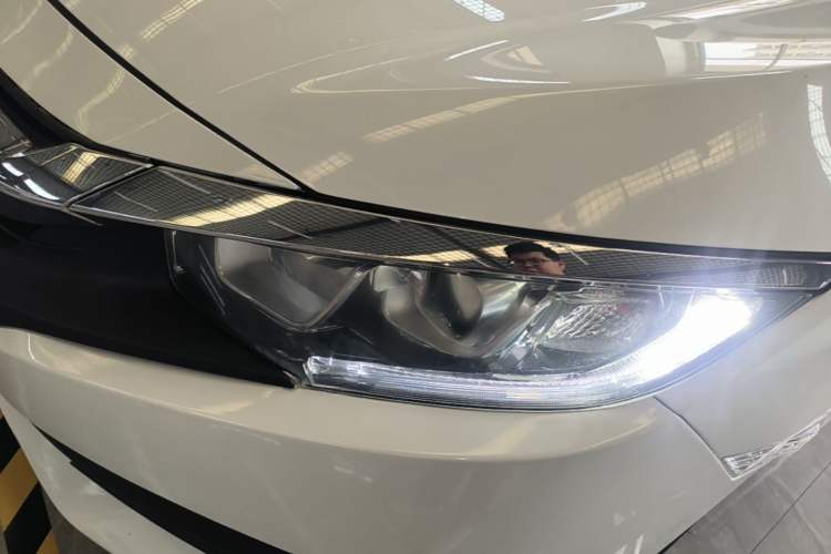 Used Honda Civic 2016 180TURBO CVT Comfort Version Left Front Headlight