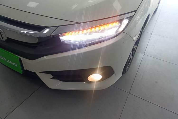 Used Honda Civic 2016 220TURBO CVT Prestige Edition Left Front Headlight