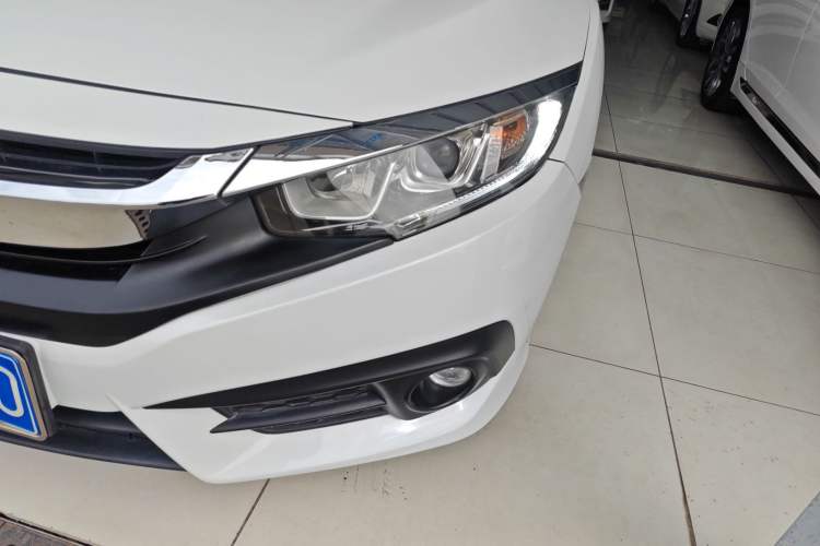Used Honda Civic 2016 220TURBO CVT Luxury Edition Left Front Headlight