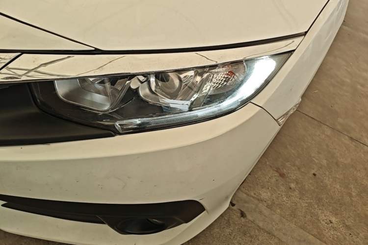 Used Honda Civic 2016 220TURBO CVT Luxury Edition Left Front Headlight