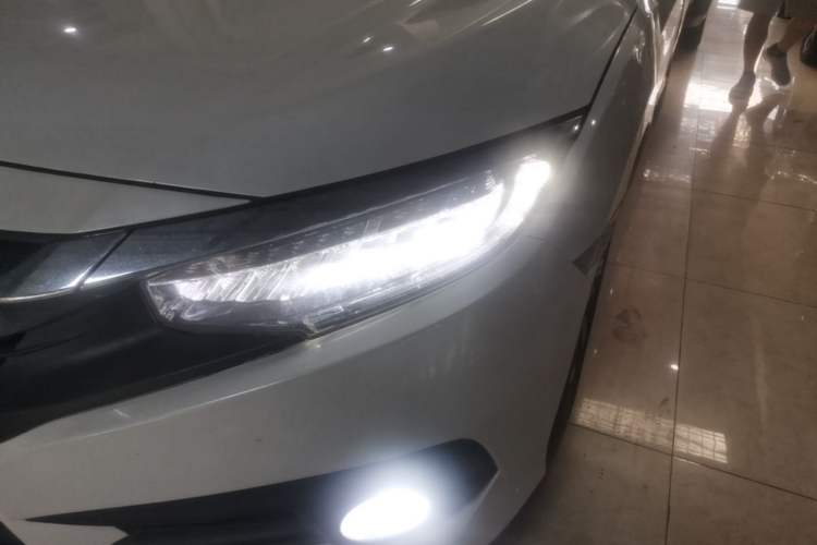 Used Honda Civic 2016 220TURBO CVT Prestige Edition Left Front Headlight