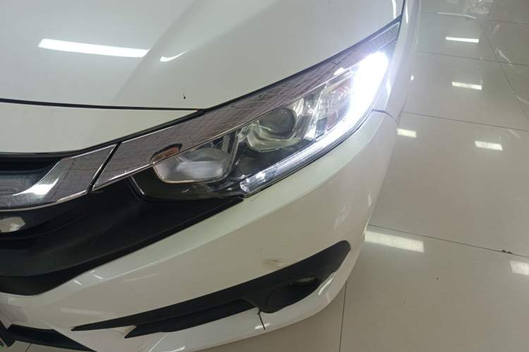 Used Honda Civic 2016 180TURBO CVT Comfort Version Left Front Headlight