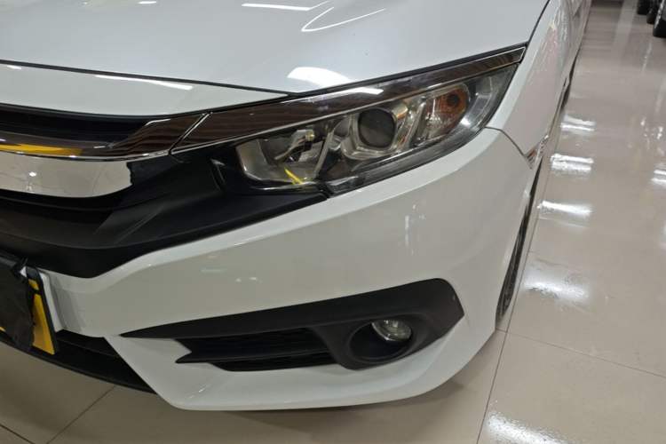Used Honda Civic 2016 220TURBO CVT Luxury Edition Left Front Headlight