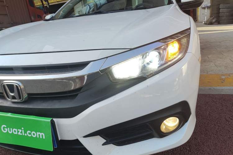 Used Honda Civic 2016 220TURBO CVT Luxury Edition Left Front Headlight