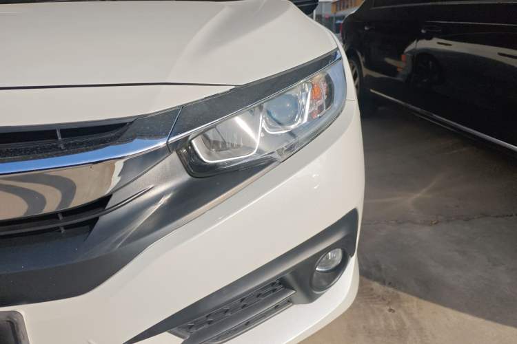 Used Honda Civic 2016 220TURBO CVT Luxury Edition Left Front Headlight