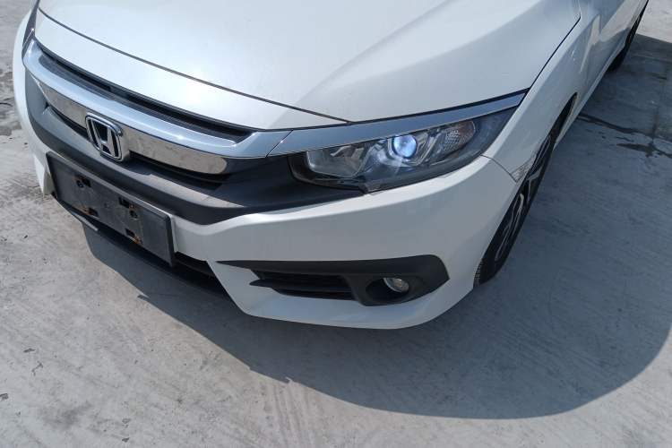 Used Honda Civic 2016 220TURBO CVT Luxury Edition Left Front Headlight
