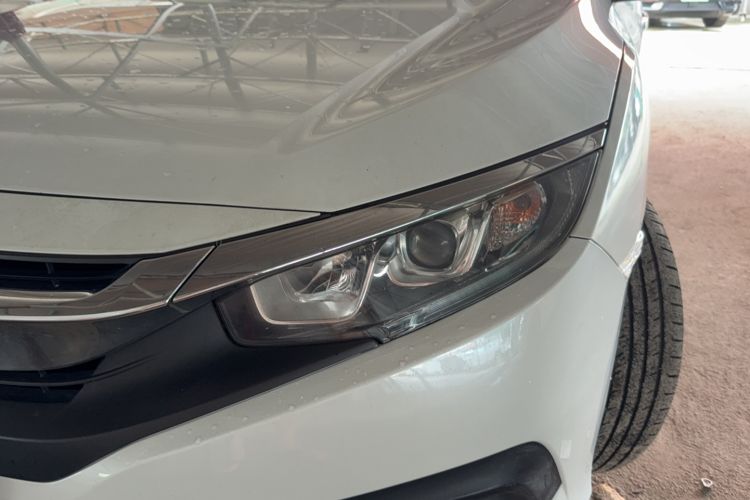 Used Honda Civic 2016 220TURBO CVT Luxury Edition Left Front Headlight