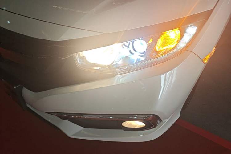 Used Honda Civic 2016 220TURBO CVT Luxury Edition Left Front Headlight