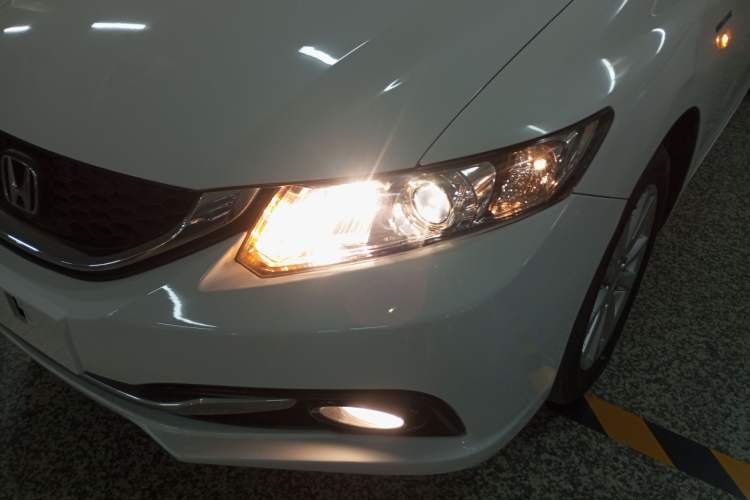 Used Honda Civic 2016 1.8L Automatic Comfort Version Left Front Headlight