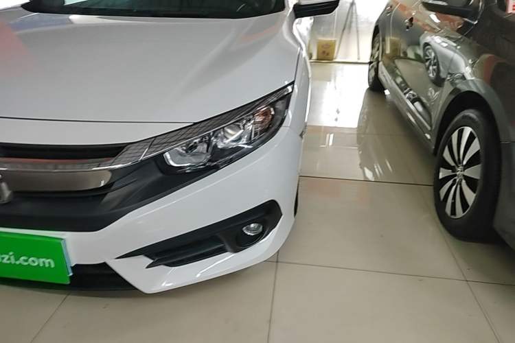 Used Honda Civic 2016 220TURBO Manual Luxury Edition Left Front Headlight