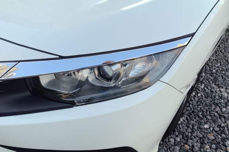 Used Honda Civic 2016 220TURBO CVT Luxury Edition Left Front Headlight