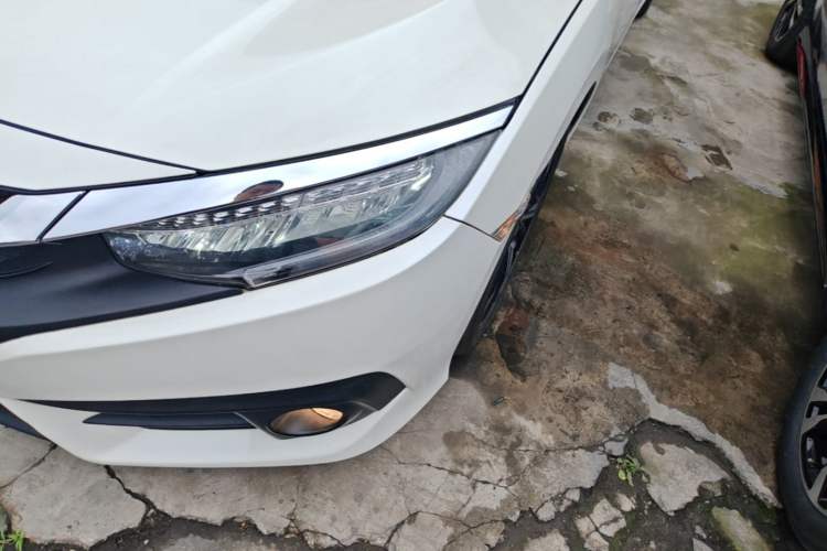 Used Honda Civic 2016 220TURBO CVT Prestige Edition Left Front Headlight