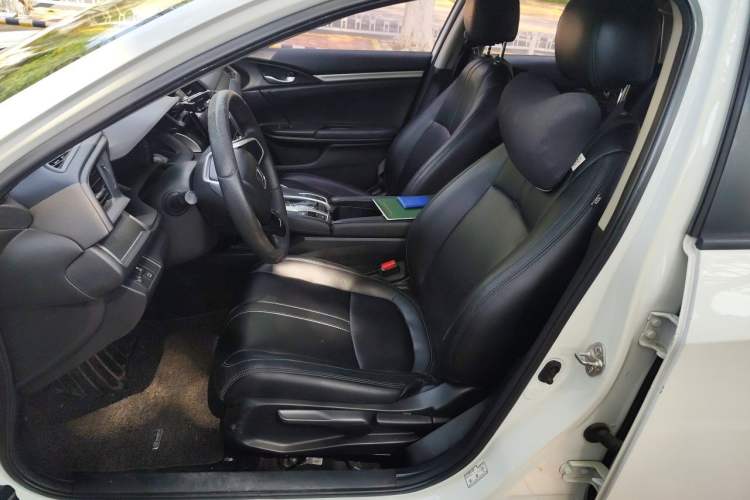 Used Honda Civic 2016 180TURBO CVT Comfort Version Left Front Seat