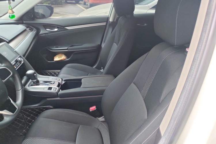 Used Honda Civic 2016 220TURBO CVT Luxury Edition Left Front Seat
