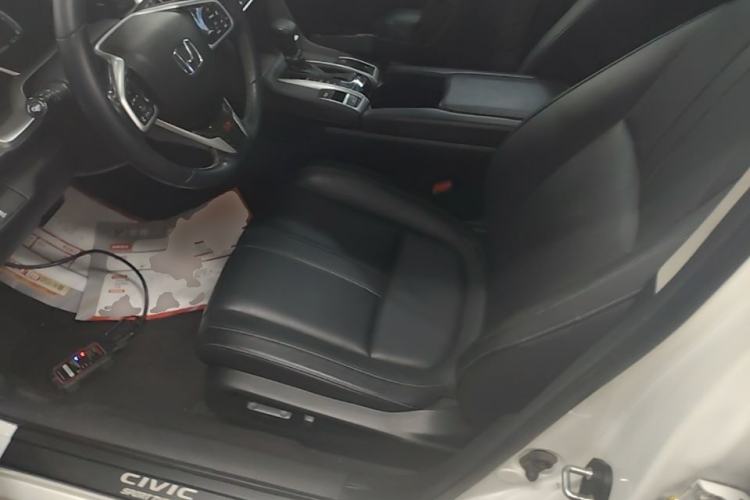 Used Honda Civic 2016 220TURBO CVT Prestige Edition Left Front Seat