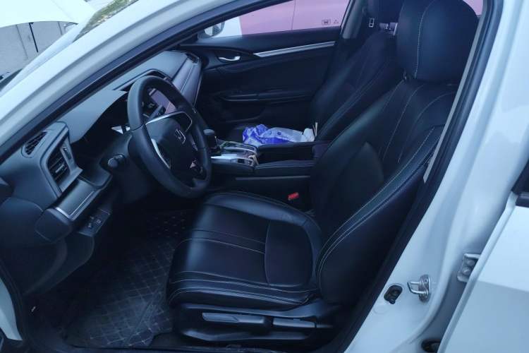 Used Honda Civic 2016 180TURBO CVT Comfort Version Left Front Seat