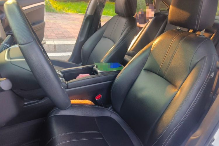 Used Honda Civic 2016 220TURBO CVT Luxury Edition Left Front Seat