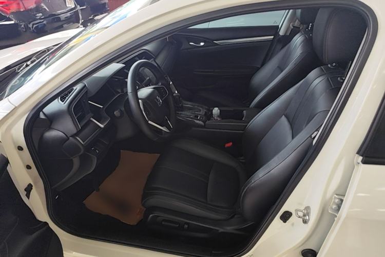 Used Honda Civic 2016 220TURBO CVT Prestige Edition Left Front Seat