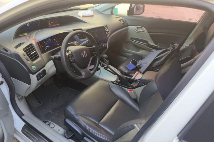 Used Honda Civic 2016 1.8L Automatic Comfort Version Left Front Seat