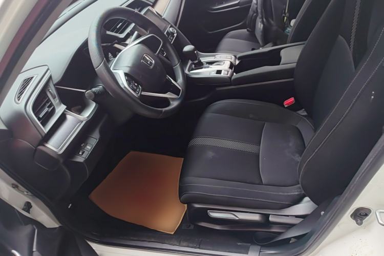 Used Honda Civic 2016 220TURBO CVT Luxury Edition Left Front Seat
