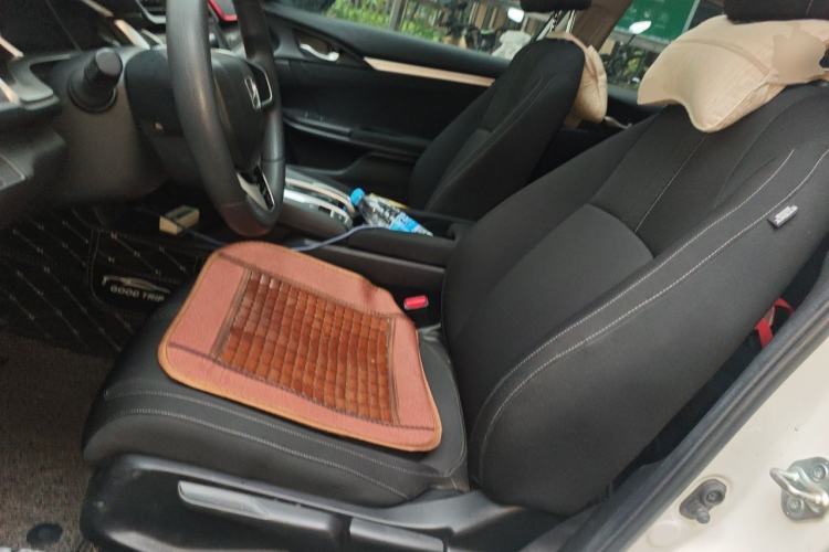 Used Honda Civic 2016 220TURBO CVT Luxury Edition Left Front Seat