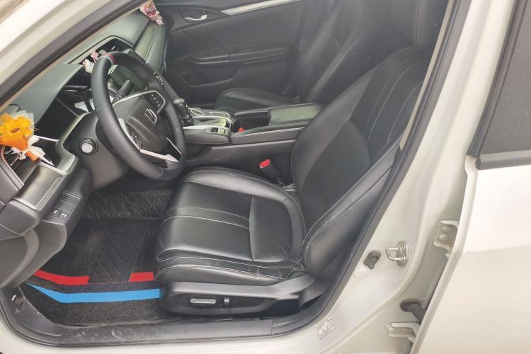 Used Honda Civic 2016 220TURBO CVT Prestige Edition Left Front Seat
