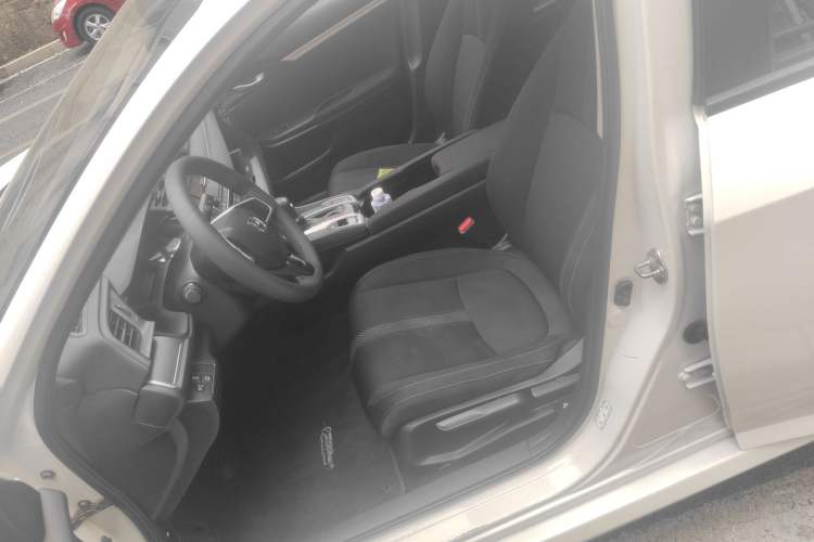 Used Honda Civic 2016 180TURBO CVT Comfort Version Left Front Seat