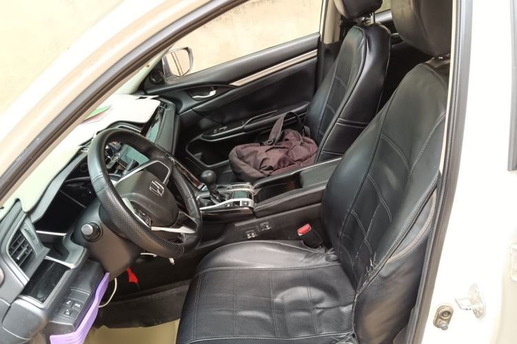 Used Honda Civic 2016 220TURBO Manual Luxury Edition Left Front Seat