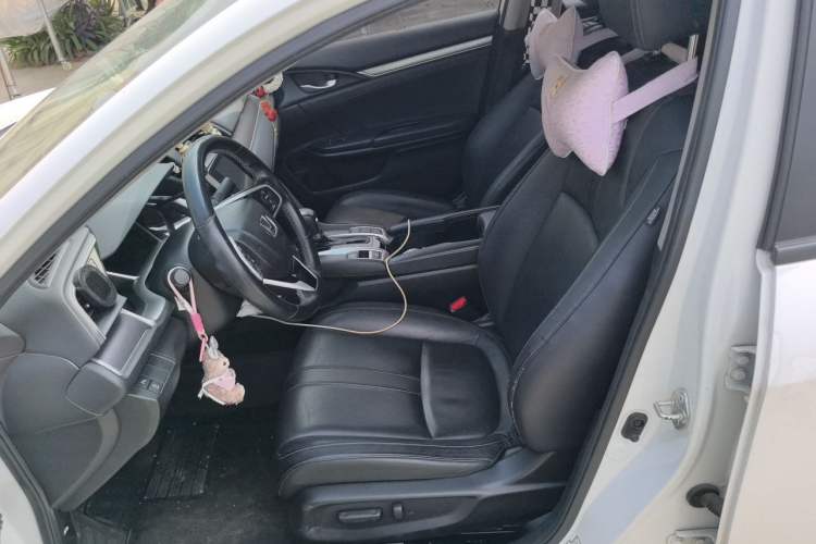 Used Honda Civic 2016 220TURBO CVT Prestige Edition Left Front Seat