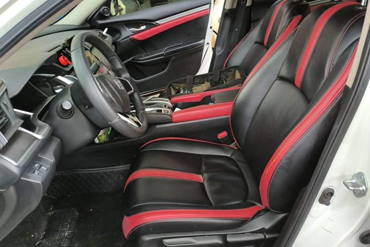 Used Honda Civic 2016 220TURBO CVT Luxury Edition Left Front Seat