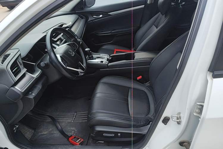Used Honda Civic 2016 220TURBO CVT Prestige Edition Left Front Seat