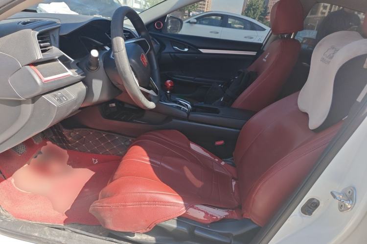 Used Honda Civic 2016 220TURBO Manual Luxury Edition Left Front Seat