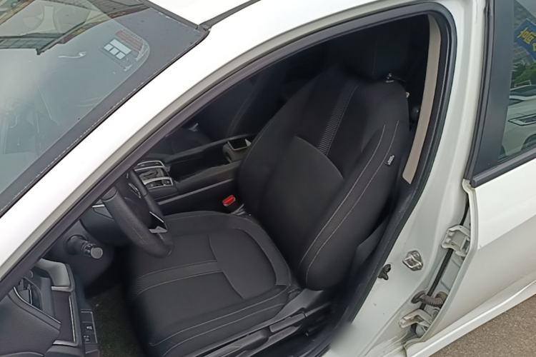 Used Honda Civic 2016 220TURBO CVT Luxury Edition Left Front Seat