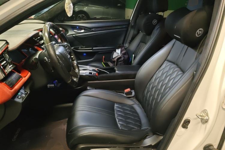 Used Honda Civic 2016 220TURBO CVT Luxury Edition Left Front Seat
