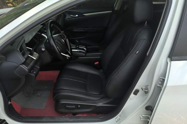 Used Honda Civic 2016 220TURBO CVT Prestige Edition Left Front Seat