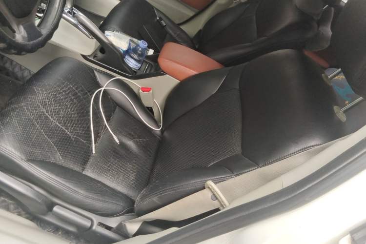 Used Honda Civic 2016 1.8L Automatic Comfort Version Left Front Seat