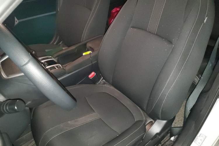 Used Honda Civic 2016 220TURBO Manual Luxury Edition Left Front Seat