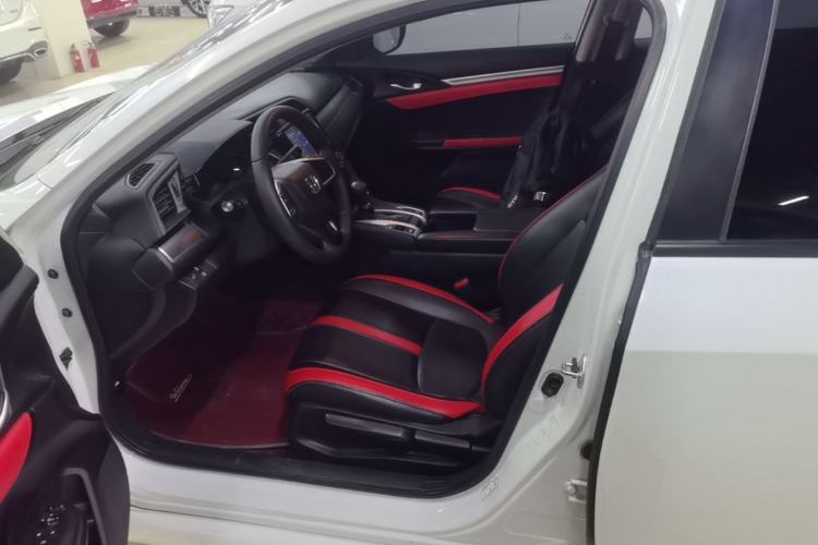 Used Honda Civic 2016 180TURBO CVT Comfort Version Left Front Seat
