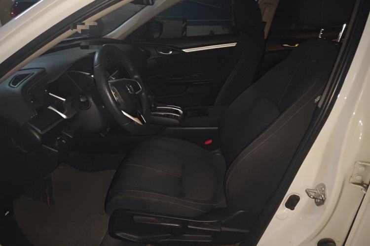 Used Honda Civic 2016 220TURBO CVT Luxury Edition Left Front Seat