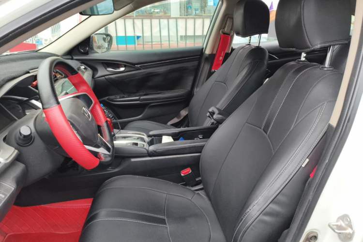 Used Honda Civic 2016 220TURBO CVT Luxury Edition Left Front Seat