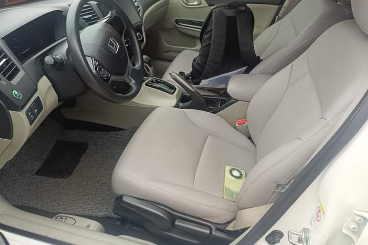 Used Honda Civic 2016 1.8L Automatic Comfort Version Left Front Seat