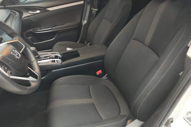 Used Honda Civic 2016 220TURBO CVT Luxury Edition Left Front Seat
